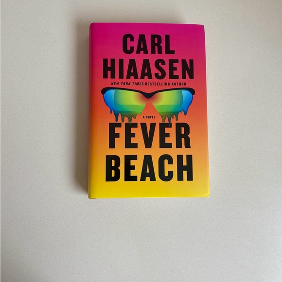 New Condition- Fever Beach a Novel by Carl Hiaasen Hardcover - Picture 1 of 5